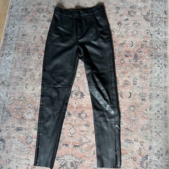 Zara Faux Leather Leggings - Picture 1 of 4